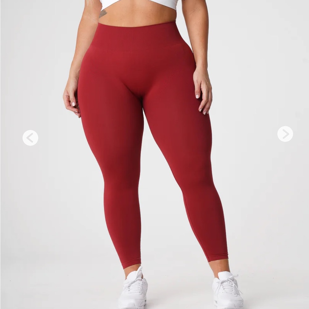 Nvgtn Carmine Solid Seamless Leggings